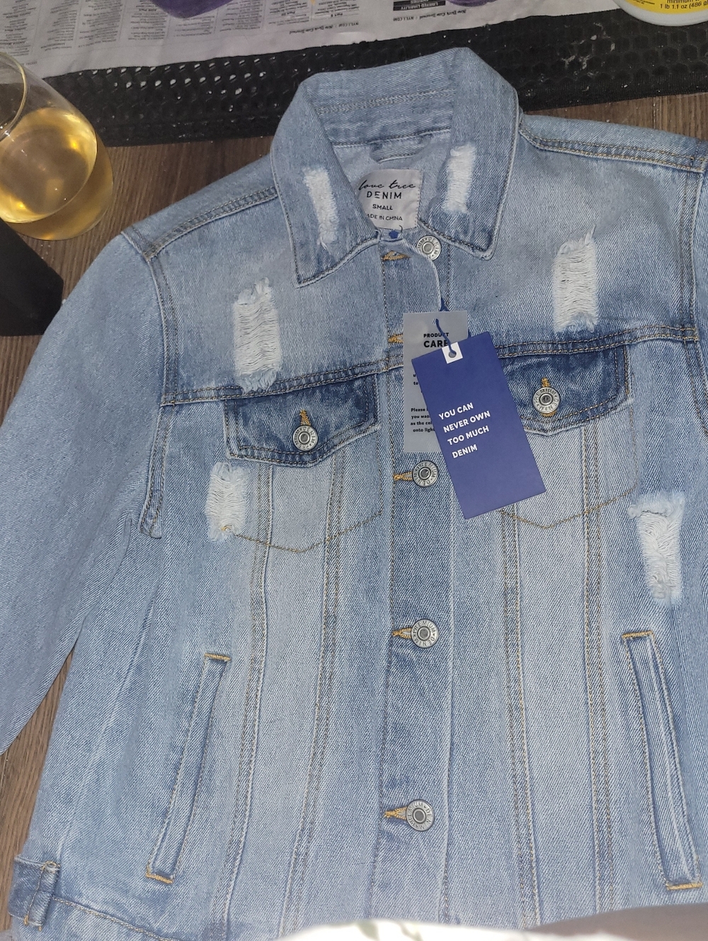 BRAND NEW WITH TAGS LOVE TREE DENIM TOP/JACKET